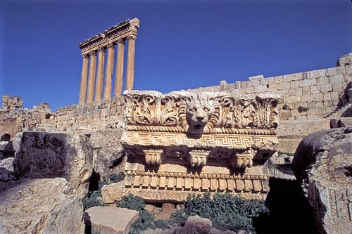 Roman structures at pre-Roman site of Baalbek.